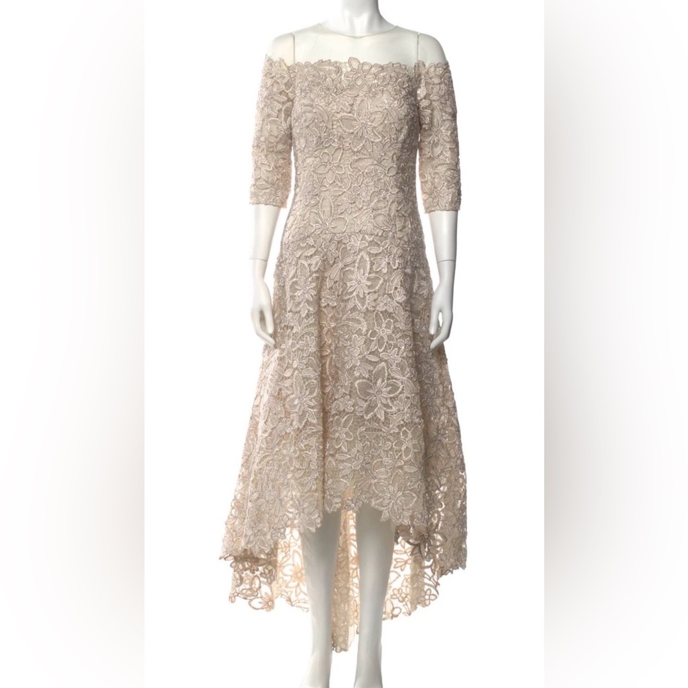 NWT Teri Jon’s Stunning Illusion Floral Lace High-Low size 10